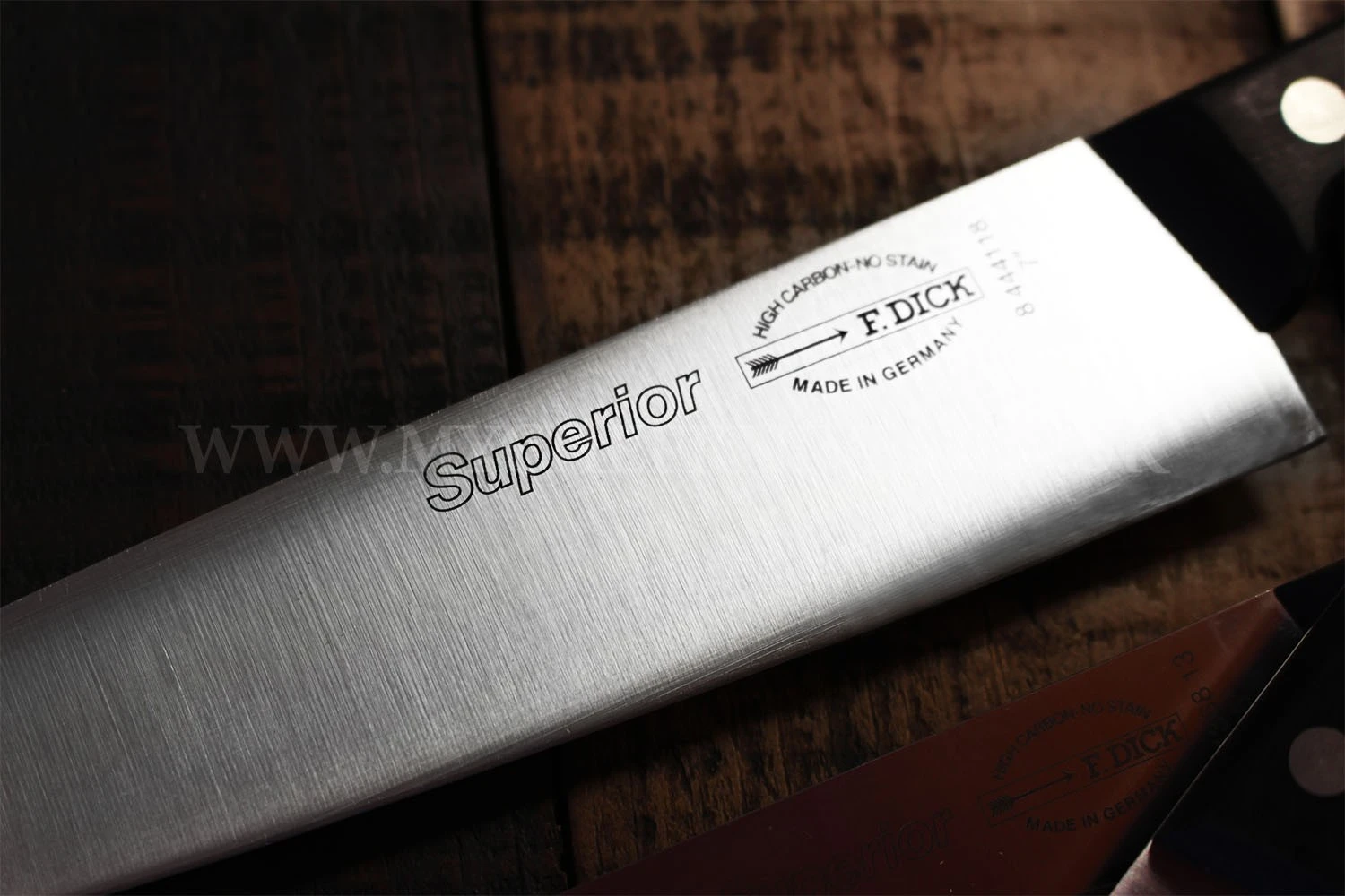 DICK Superior 5-piece Professional Knife Set With Roll Bag 5 DICK Superior 5-piece Professional Knife Set With Roll Bag - Image 5