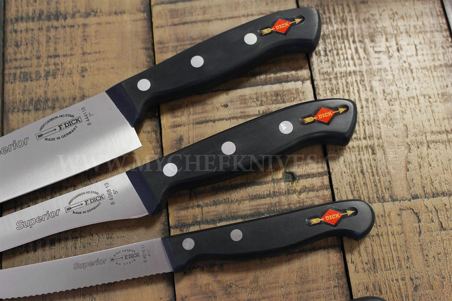 DICK Superior 5-piece Professional Knife Set With Roll Bag 6 DICK Superior 5-piece Professional Knife Set With Roll Bag - Image 6