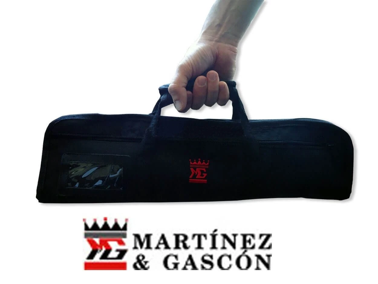 Empty Knife Roll Bag With Space For 4 Kitchen Tools - Martinez & Gascon 1 Empty Knife Roll Bag With Space For 4 Kitchen Tools - Martinez & Gascon